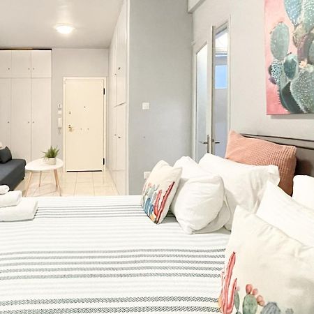 Cute 1Br Apt With Balcony In The Heart Of The City Atina Dış mekan fotoğraf